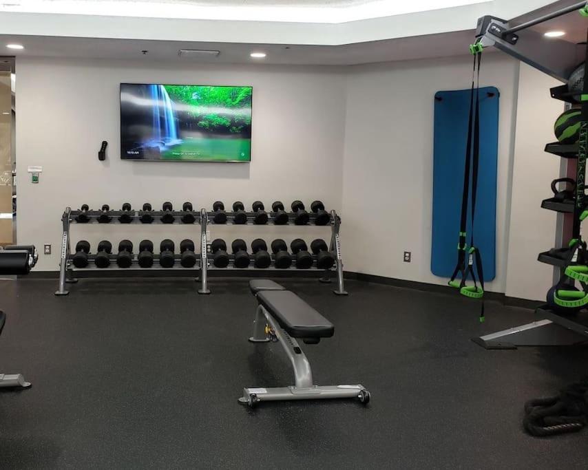 Spacious 2 Bedrooms 2 Baths. Right In Downtown La Appartement Los Angeles
